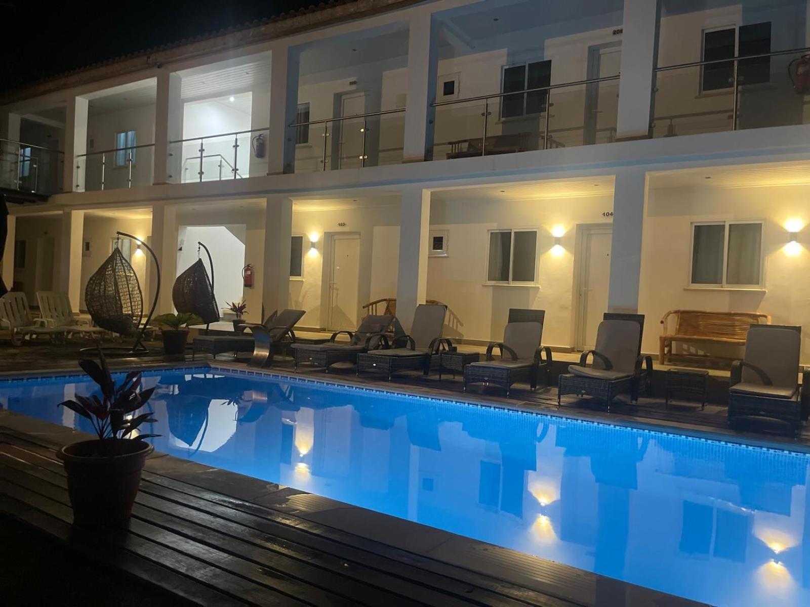 סאו טומה Hotel Kenito מראה חיצוני תמונה
